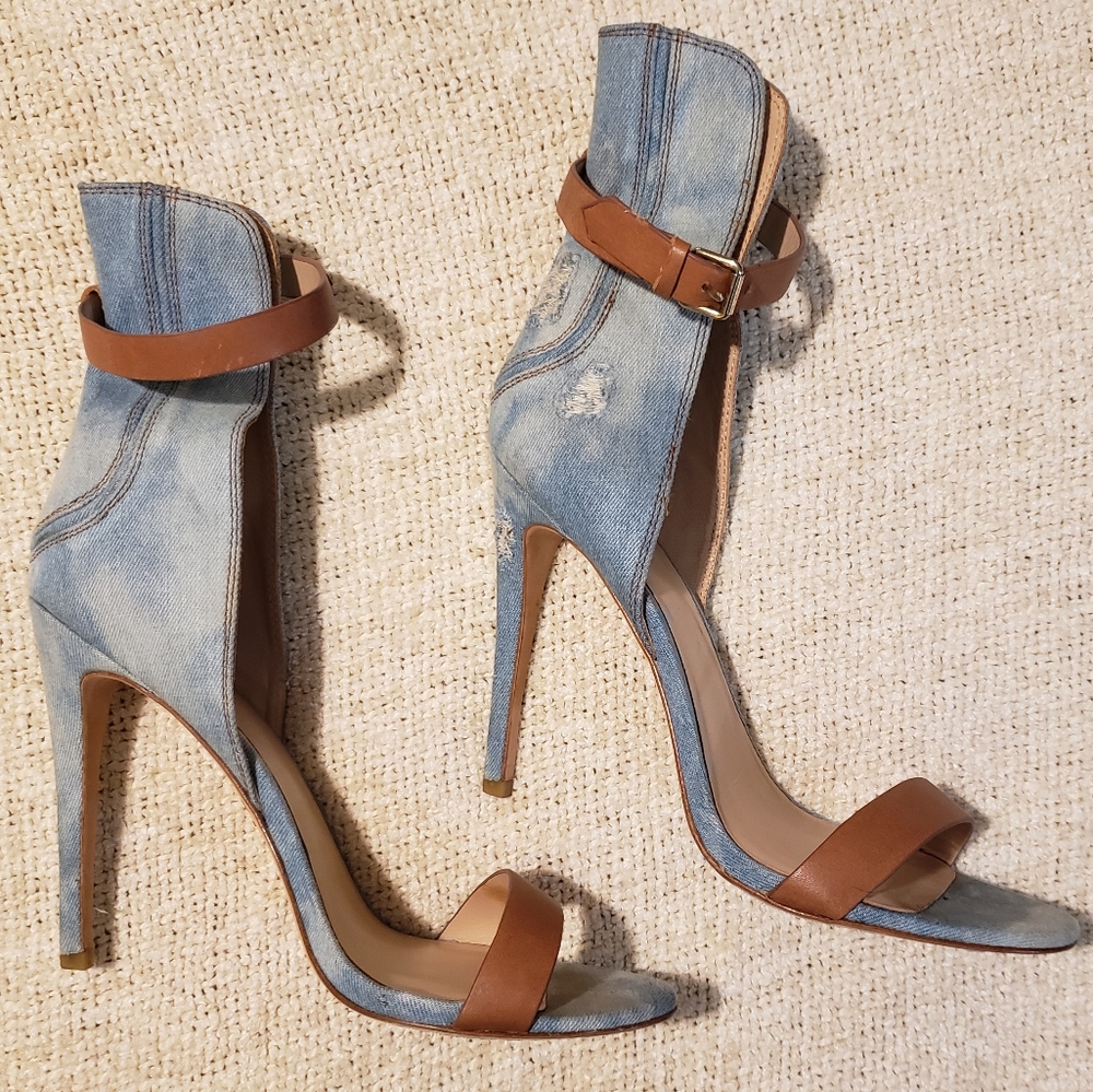 100% Authentic Emily B ZigiNY Yayi Denim and Leather Heels